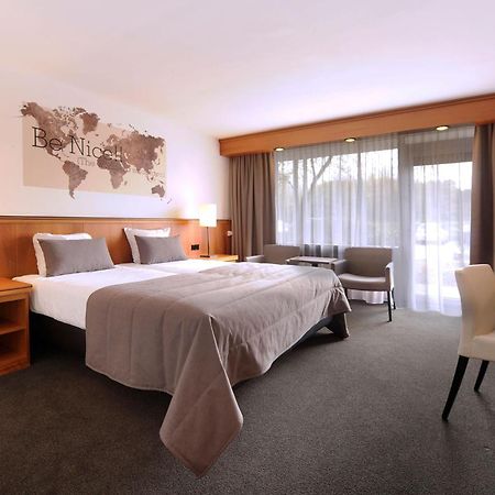 Van Der Valk Hotel Stein Urmond Exterior photo